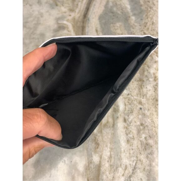 Pink Makeup Bag #eyelashes #cosmetic bag - Picture 6 of 7